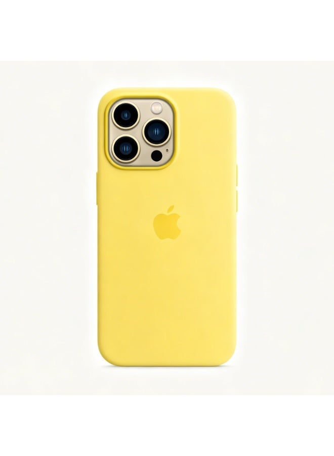 فريق ديلوكس غلاف سيليكون آيفون 13 برو ماكس مع MagSafe (Lemon Zest) - Image 3