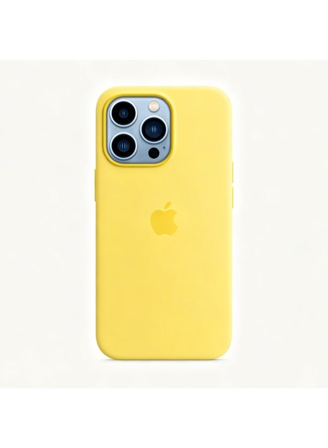 فريق ديلوكس غلاف سيليكون آيفون 13 برو ماكس مع MagSafe (Lemon Zest) - Image 2