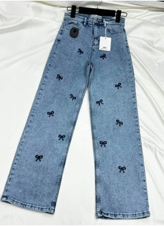 High-waisted, wide-legged Voinka jeans, size 36, fits from 55 to 75 kg