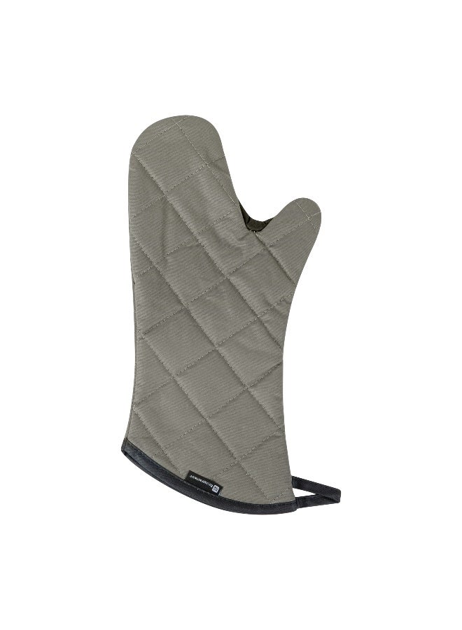 Restaurantware 17 x 8 Inch Heavy-Duty Oven Mitt, 1 Flame Retardant Heat-Resistant Mitt - With Thumb Guard, Hanging Loop, Gray Cotton Quilted Oven Mitts, Heat-Resistant, For Cooking And Baking  - Image 2