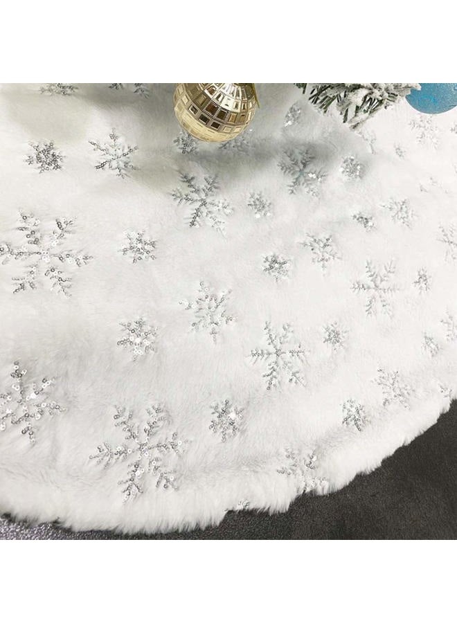 CHICHIC 48 Inch Large Christmas Tree Skirt White Tree Skirt Xmas Faux Fur Tree Skirts Christmas Decorations for Holiday Tree Ornaments Christmas Party Home Decorations with Sequin Silver Snowflakes - Image 1