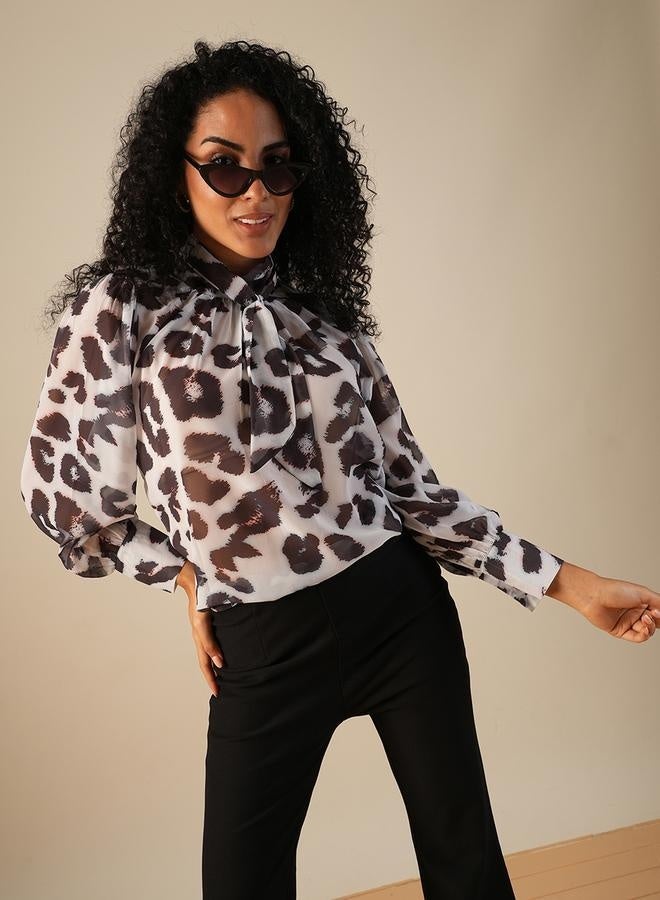 globus Globus Animal Print Tie-Up Neck Balloon Sleeves Top  - Image 5
