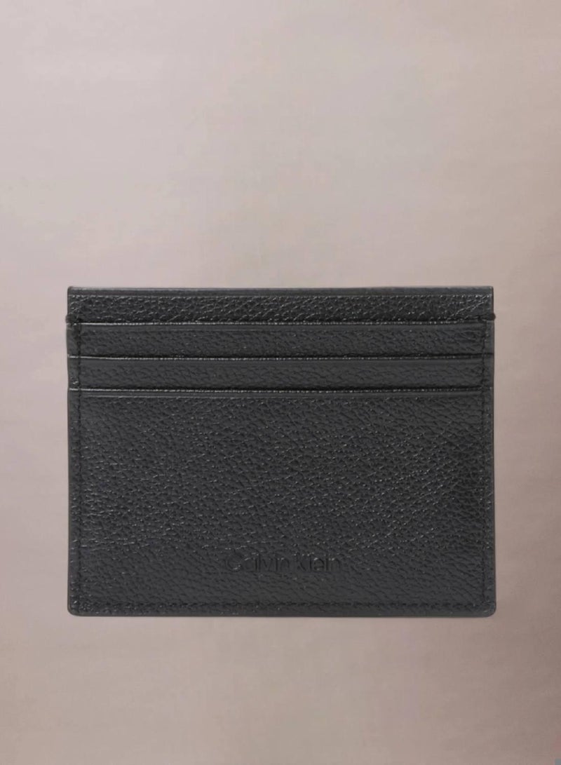 كالفن كلاين حامل بطاقات من الجلد بتقنية RFID - Image 1