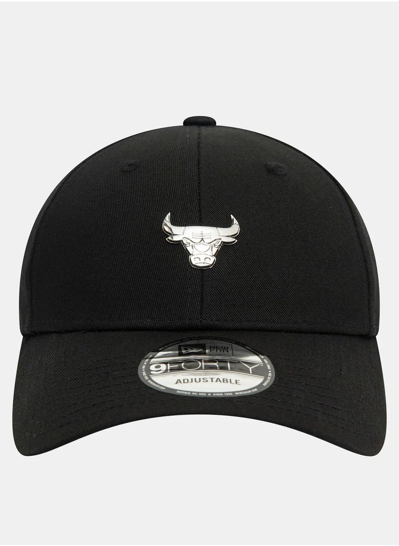 NEW ERA Men's NBA Chicago Bulls Metallic Pin 9FORTY Cap