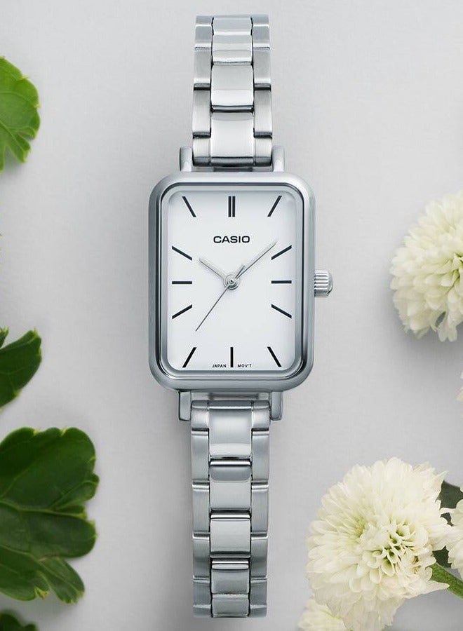 CASIO ساعة نسائية أنالوج بمينا مستطيلة من الفولاذ المقاوم للصدأ LTP-V009D-7E - Image 2