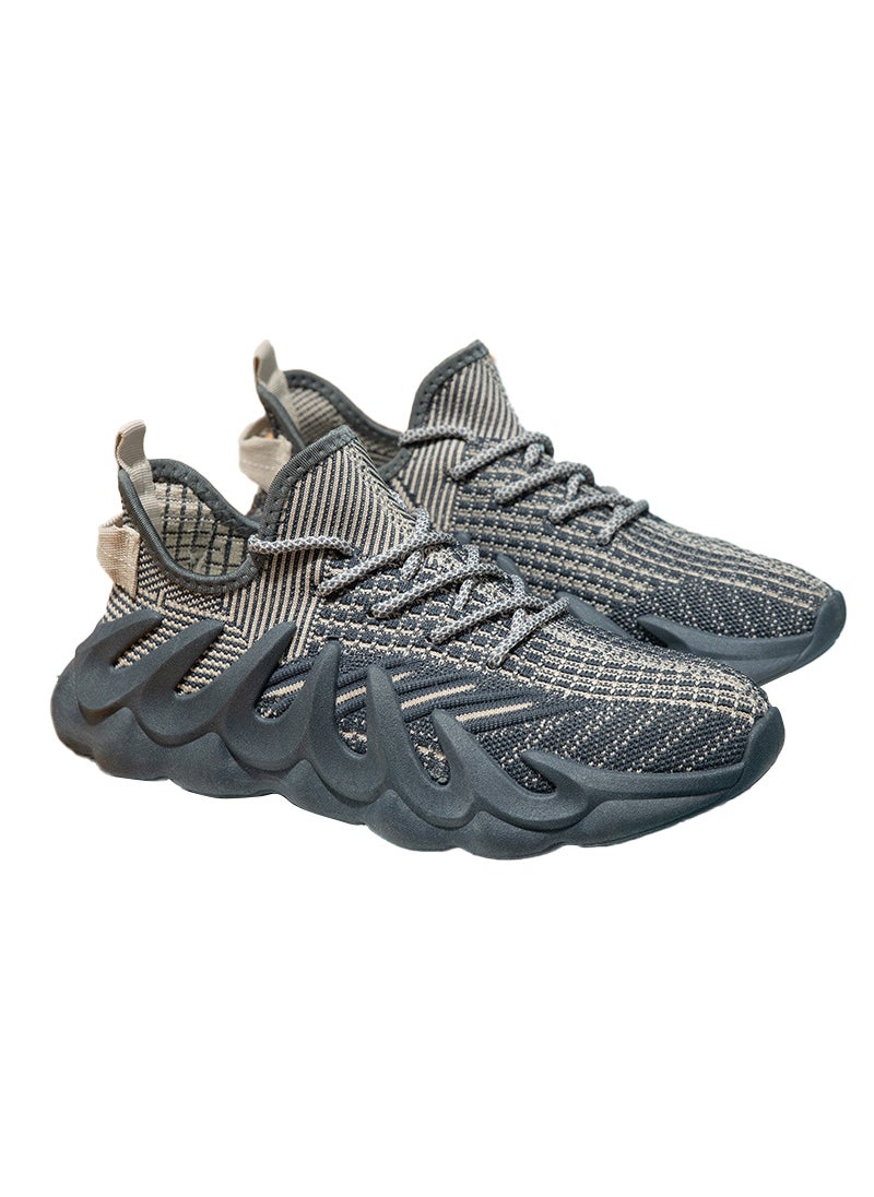 Sharpdo - Men's Fashionable Fly Knit Sports Coconut Shoes Round Toe Casual Shoes Men's Running Shoes - Image 1