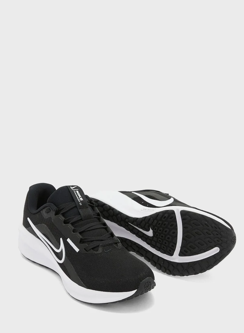 Nike Downshifter 13