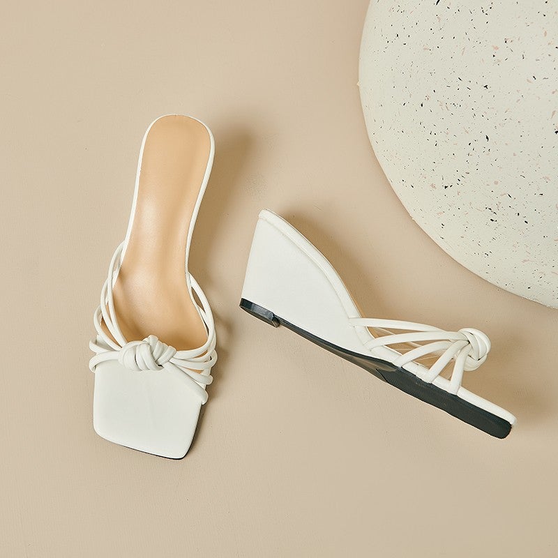 French Retro Artistic Fashion Wedge Wedge Outer Wear Sandals And Slippers 2024 Woven High Heel Open Toe Hollow Out Sandals - Image 5