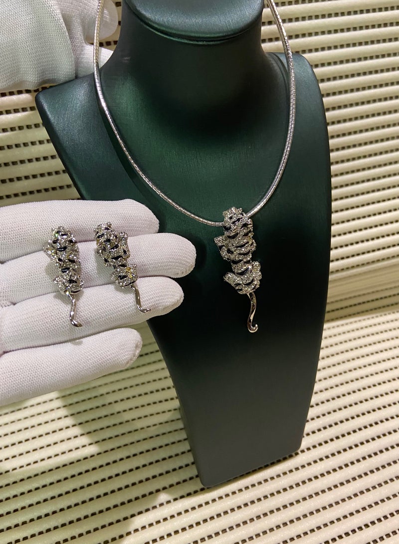 نيو ستايل طقم سلسال وحلق اذن نسائي أنيق من الاستانلس ستيل - Image 3