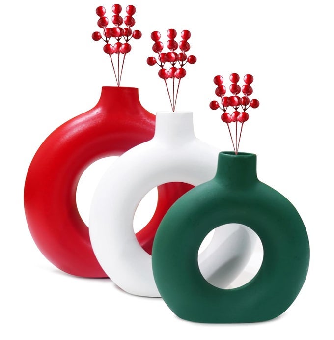 CHRISTMAS TABLE DECOR DONUT VASE SET OF 3 CHRISTMAS DECORATIONS FOR TABLE XMAS CERAMIC DECOR ITEMS FOR HOME DCOR RED WHITE GREEN CENTER SHOW PIECE