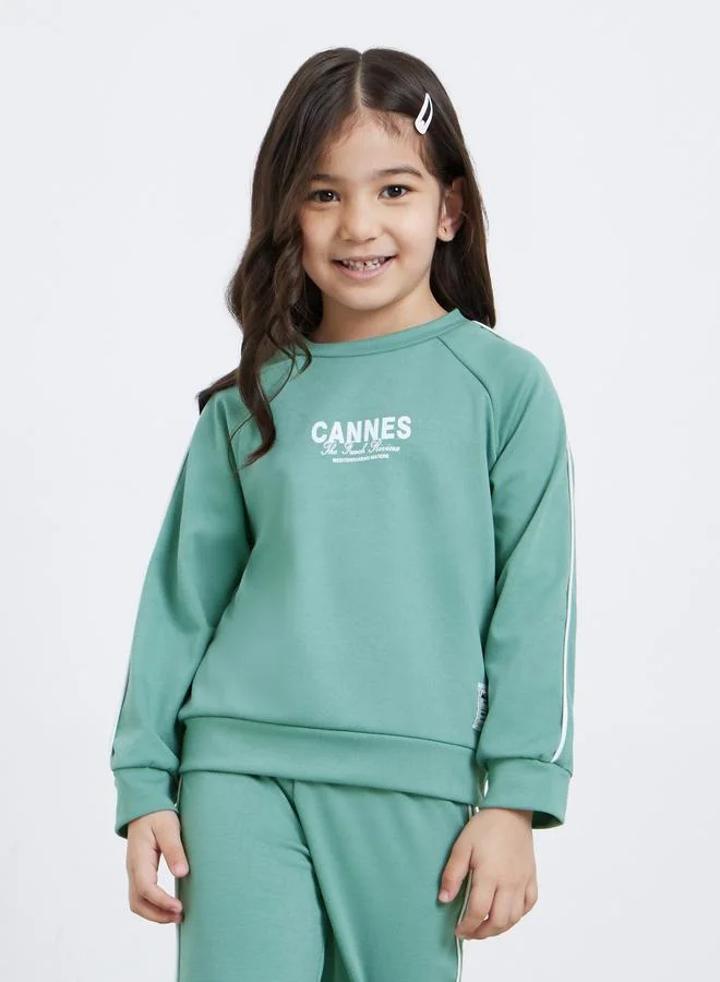 Styli Styli Girls Green Printed Sweatshirt and Pants Set