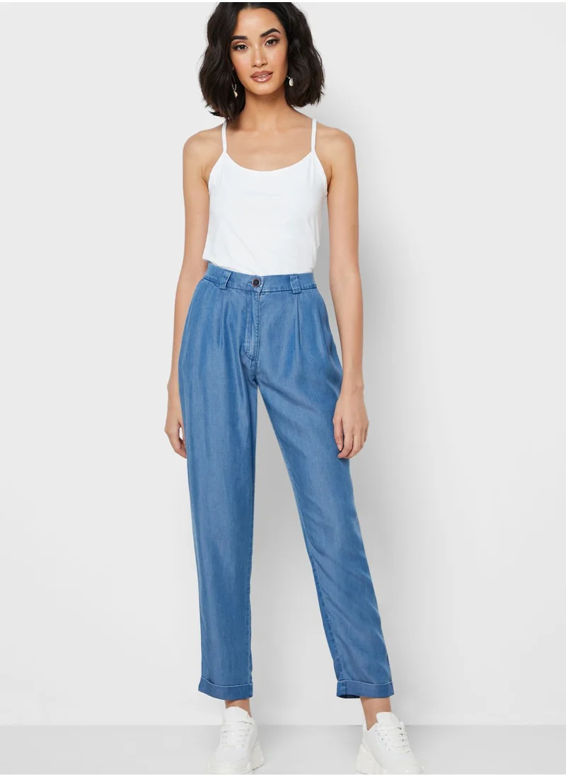 Reserved High Waist Straight Jeans