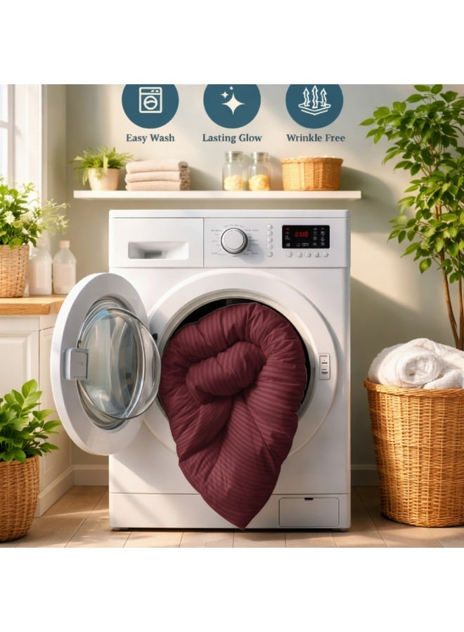 قطني طقم غطاء لحاف فاخر مخطط باللون العنابي، 6 قطع، مقاس كينج 220×240 سم - طقم مفروشات من الألياف الدقيقة فائقة النعومة مع شرشف مطاطي 180×200 سم و4 أغطية وسائد، يسمح بمرور الهواء، مقاوم للتجاعيد، بجودة فندقية - Image 4