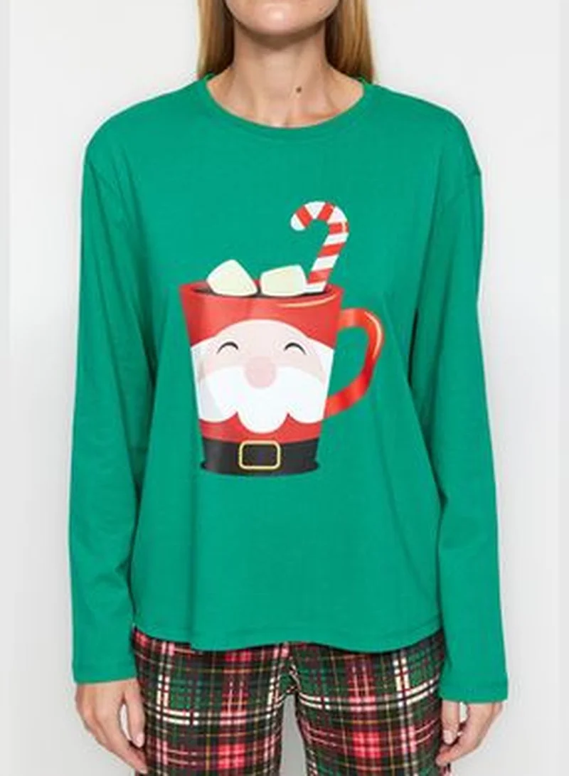 trendyol Green 100% Cotton Christmas Theme Tshirt-Pants and Knitted Pajamas Set THMAW24PT00059