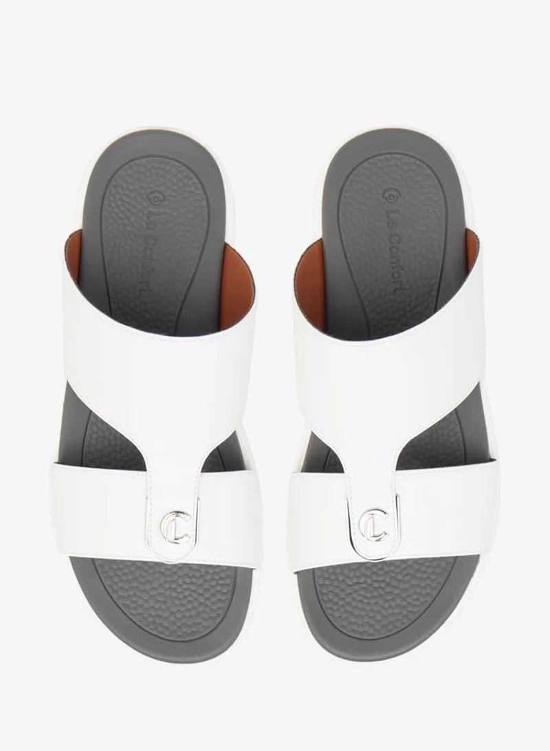 لو كونفورت صنادل رجالي بتفاصيل مقصوصة سهلة الارتداء