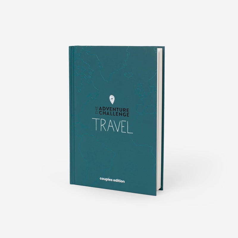 The Adventure Challenge إصدار السفر - دفتر ملاحظات السفر للأزواج مع 30 مغامرة قابلة للخدش | كتاب تحدي السفر الرومانسي | هدية ألبوم شهر العسل | لعبة سفر للأزواج للرحلات البرية والعطلات - Image 1