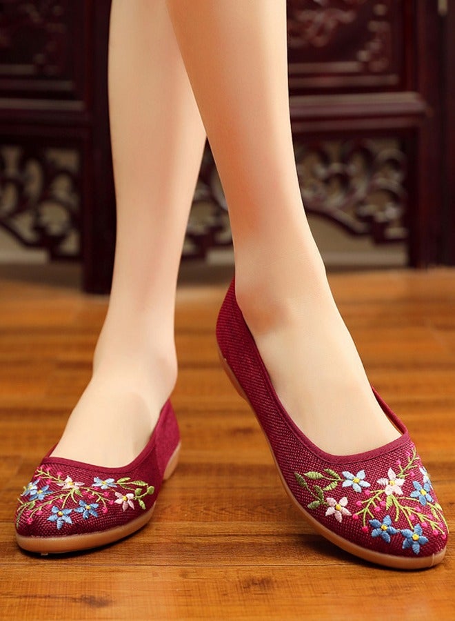 ZCM-HAPPY Breathable Slip On Old Beijing Cloth Shoes for Women - Casual Lightweight Soft-Soled Embroidered Ethnic Style Dance Shoes  - Image 1