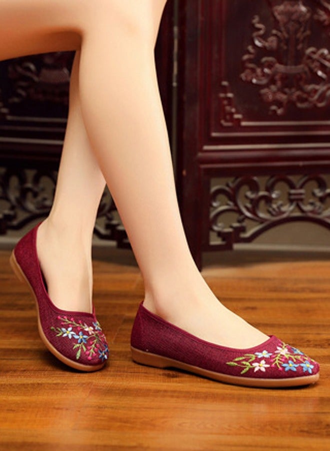 ZCM-HAPPY Breathable Slip On Old Beijing Cloth Shoes for Women - Casual Lightweight Soft-Soled Embroidered Ethnic Style Dance Shoes  - Image 2