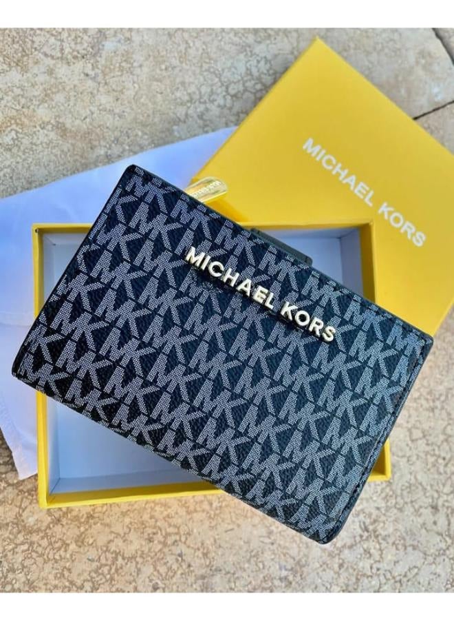 Michael Kors Michael Kors Women's Wallet in Black Genuine Leather 