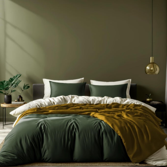 DARK GREEN DUVET COVER QUEEN SIZE MICROFIBER DUVET COVER WITH ZIPPER DUVET COVER SET WITH 2 PILLOW SHAMS LUXURY SOFT COMFORTER COVER QUEEN SIZE 90 X 90 COMFORTER NOT INCLUDED