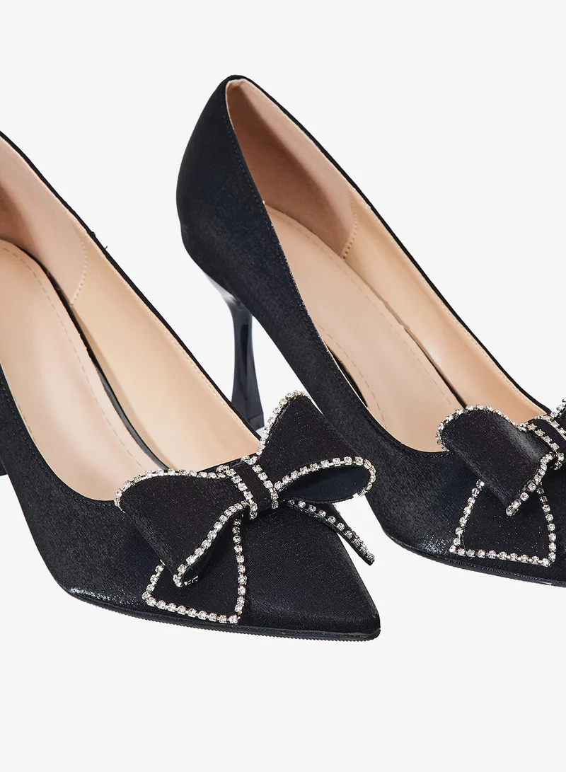 Khizana Heeled Pump With Bow