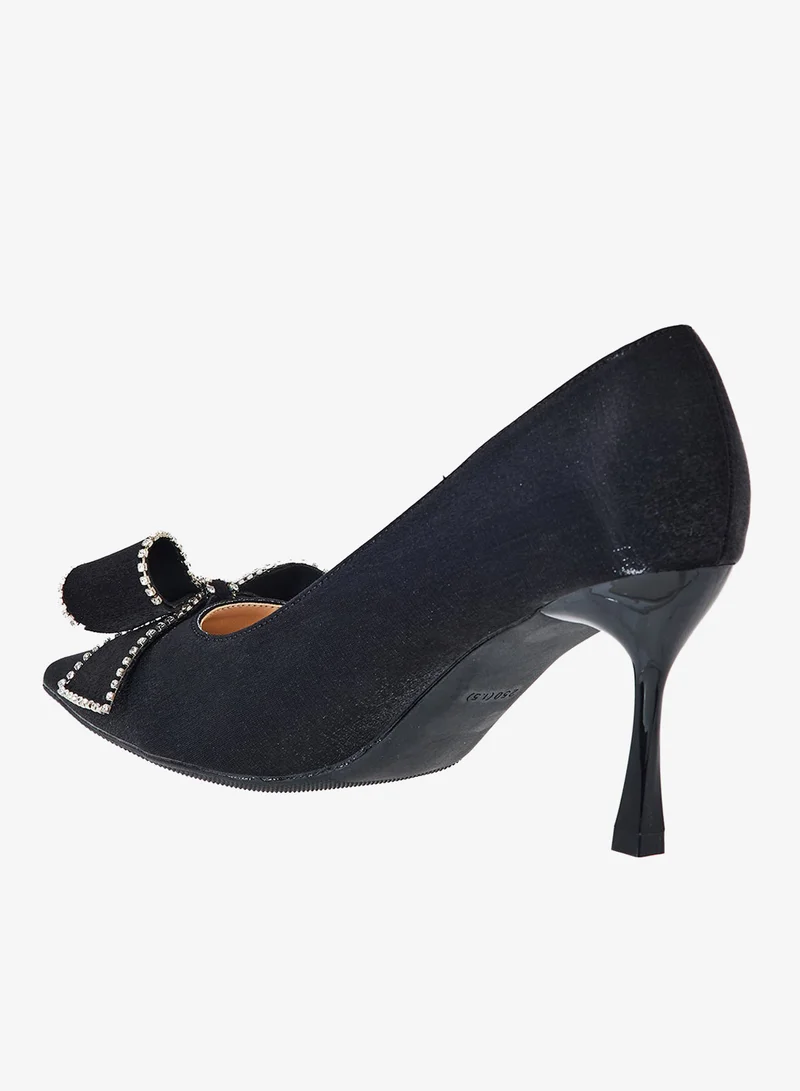 Khizana Heeled Pump With Bow