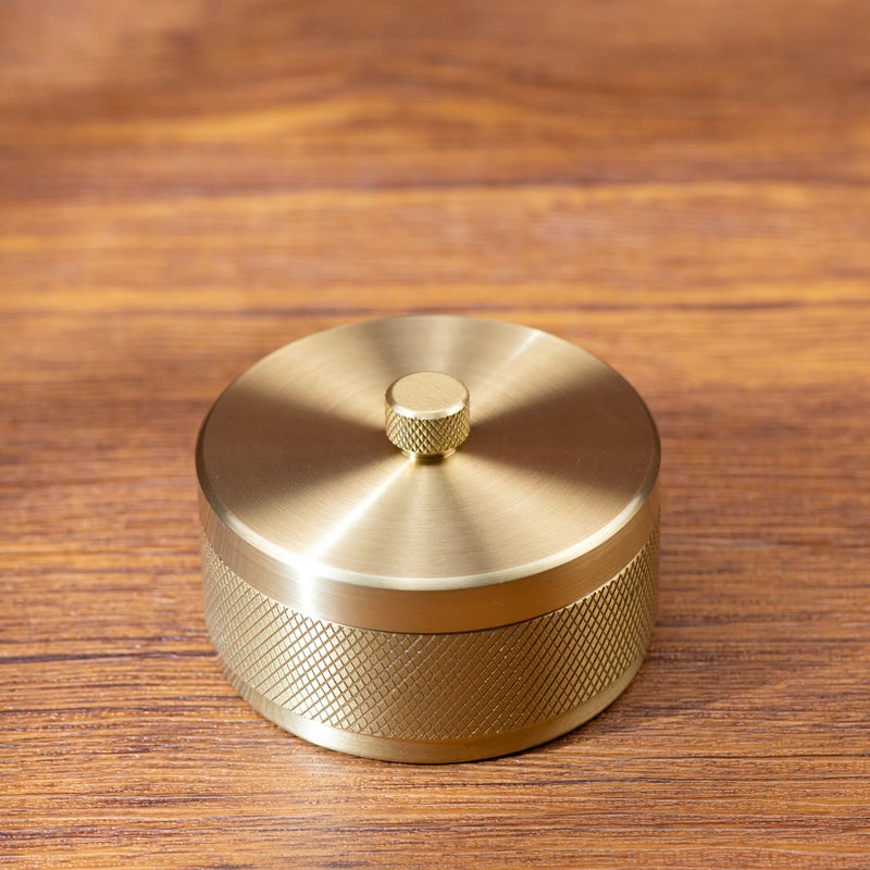 Brass Ashtray With Lid Chinese Pattern Heavy Duty Anti Fly Ash Home Car Decor Gift - Image 2