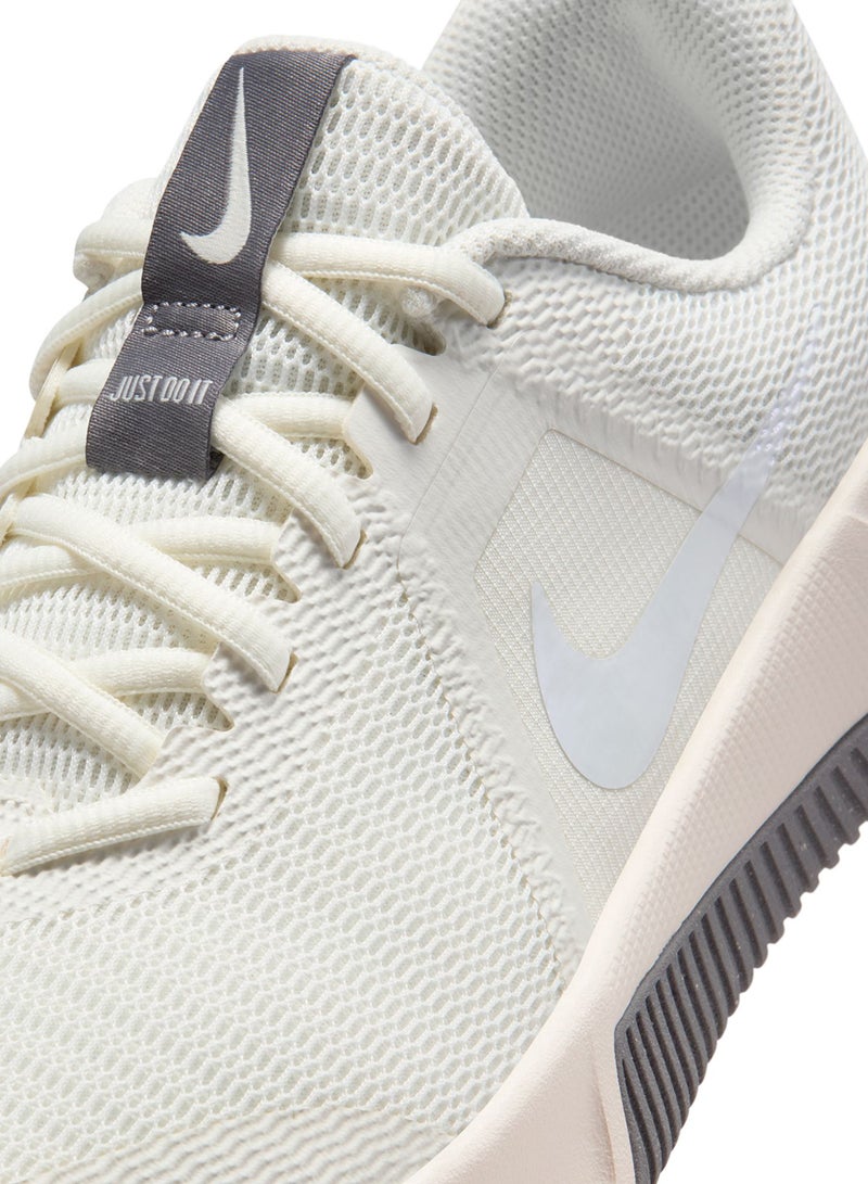 Nike MC TRAINER 3 - Image 5
