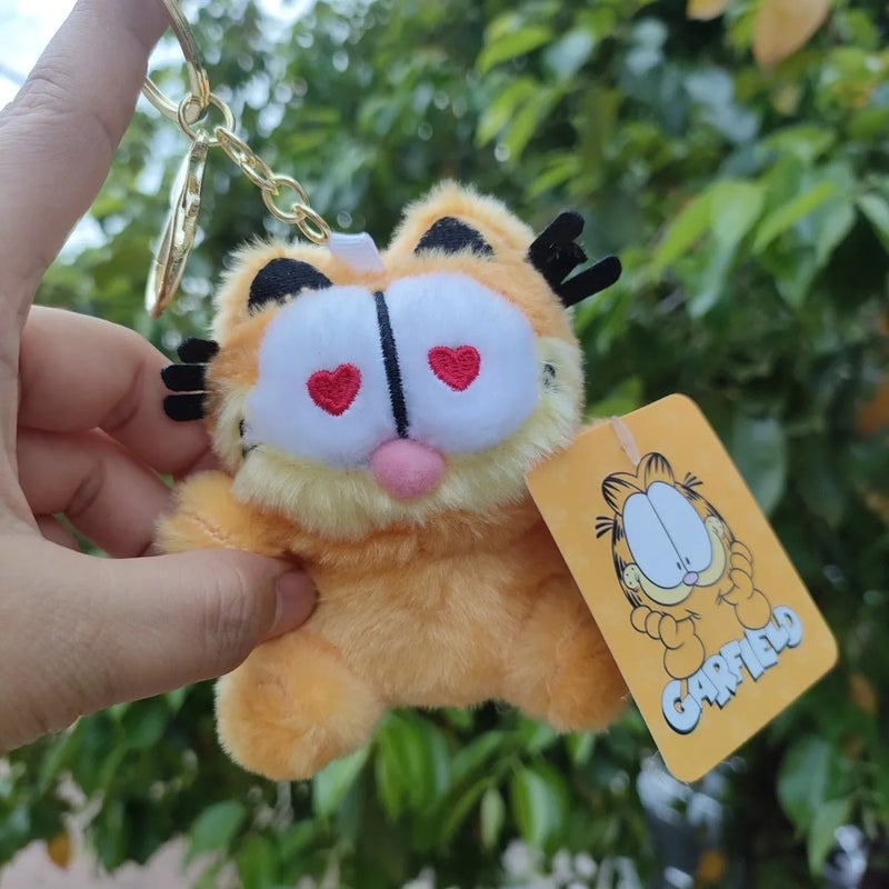 Y&D Famous Cute Cat Stuffed Animals Plush Keychains Super Soft Embroidered Toys for Stress Relief PP Cotton for Weddings - Image 1