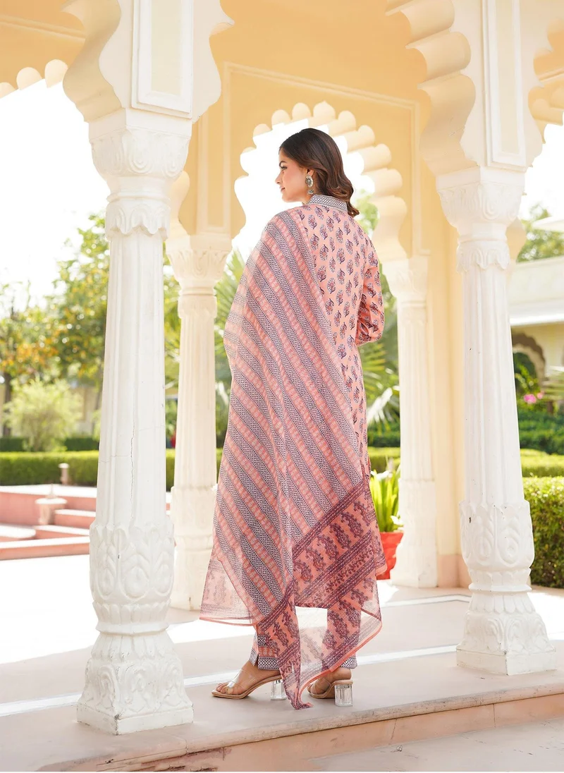 ZERESOUQ Peach Rayon Blend Ethnic Motifs Printed Straight 3-Piece Kurta Set