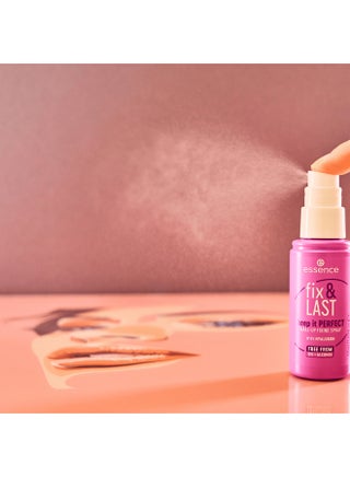 Fix & Last Keep It Perfect Make-Up Fixing Spray | Long-Lasting Makeup Setting Mist | Transparent Finish | Natural Radiant Look | Oil-Free | Vegan & Alcohol-Free | Lightweight | 50ml Clear - view 4