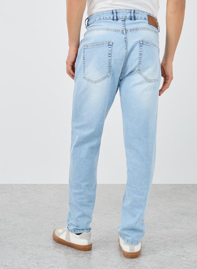 Styli Styli Mid Rise Five-Pocket Style Regular Fit Jeans  - Image 4