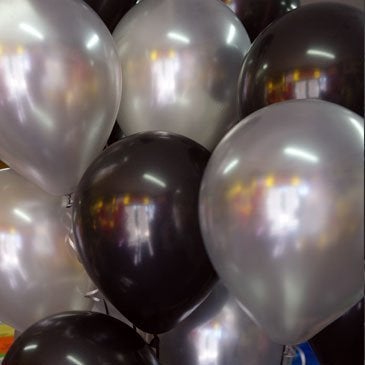 TOYXE Toy Balloon Premium Latex Metallic HD Silver and Black (Pack of 50) - Image 2