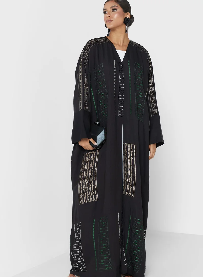 hayas closet Embroidery Detail Abaya