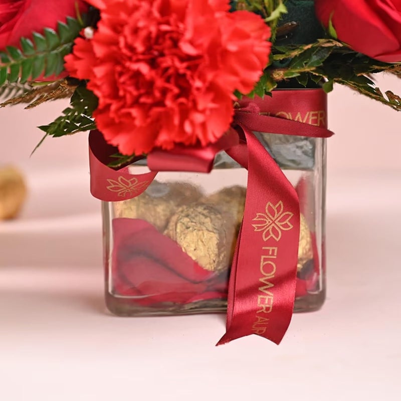 FlowerAura Love Special Fresh Live 10 Red Roses 5 Red Carnations Flowers Bouquet In Glass Vase With 4 Chocolates For Valentines Day Gift Birthday Gift Anniversary Gift Same Day Delivery - Image 4