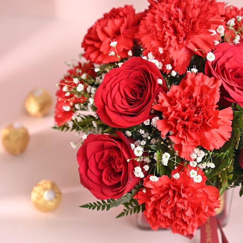 FlowerAura Love Special Fresh Live 10 Red Roses 5 Red Carnations Flowers Bouquet In Glass Vase With 4 Chocolates For Valentines Day Gift Birthday Gift Anniversary Gift Same Day Delivery - Image 3