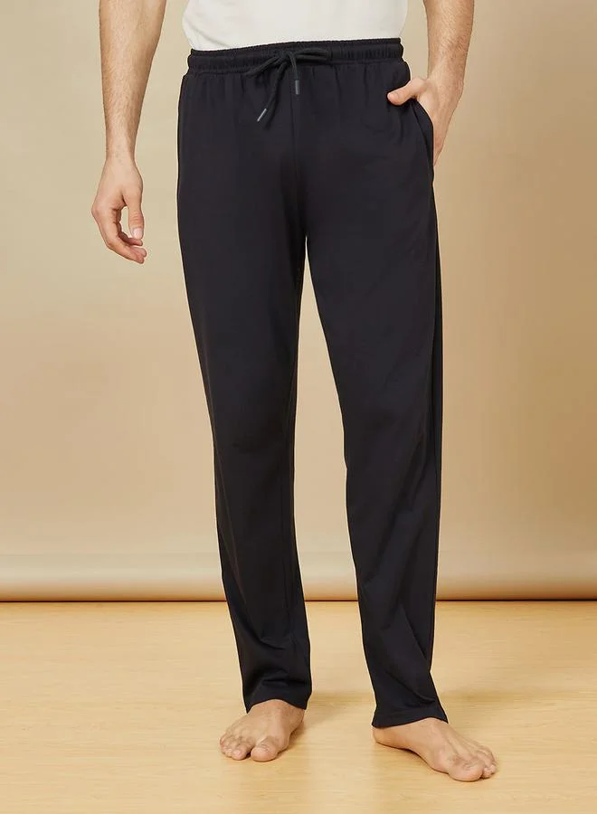 Styli Slogan Print T-Shirt & Solid Pyjama Set