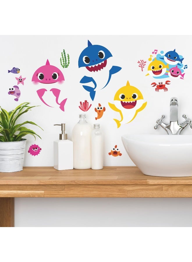 Roommates RMK4303SCS Baby Shark Peel And Stick Wall Decals - Image 4