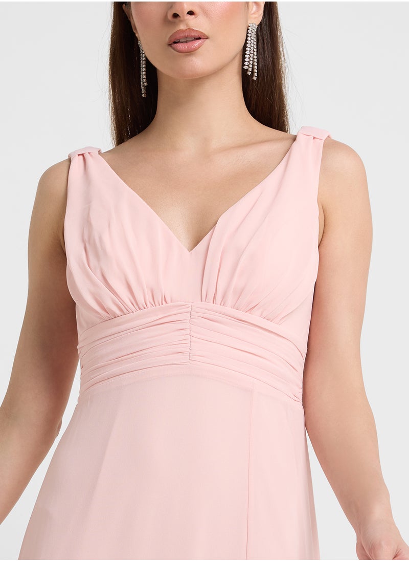 Ella Limited Edition - V-Neck Evening Dress With Slit - Image 1
