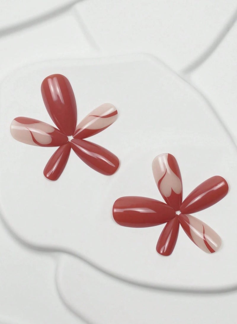 Almond shaped fake nails. The box contains 24 nails with a nail file and glue - Image 5