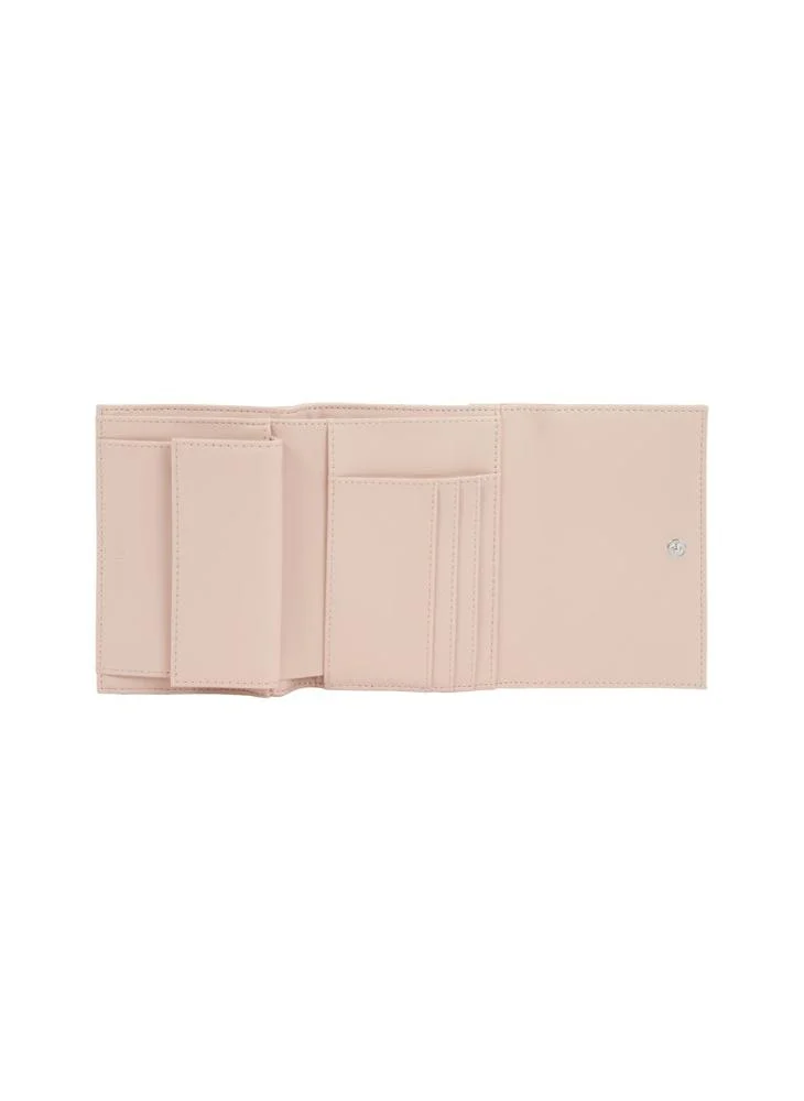 CALVIN KLEIN DAILY MEDIUM TRIFOLD WALLET