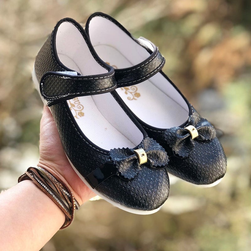 Ay&Su Girl's Black Velcro Ballerinas, Bow Detailed Non-Slip Sole  - Image 1