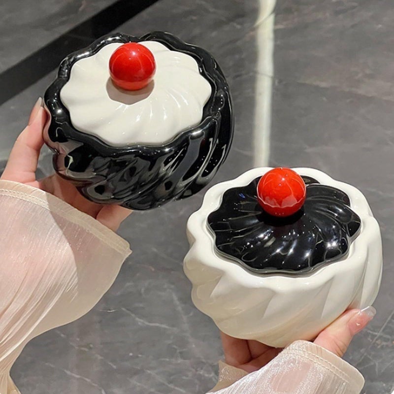 White Bow Covered Ashtray with Ice Cream Design for Household Workplace Office Use - Image 5