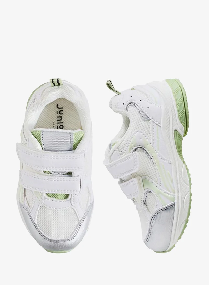 جونيورز أحذية رياضية للأولاد بشريط لاصق