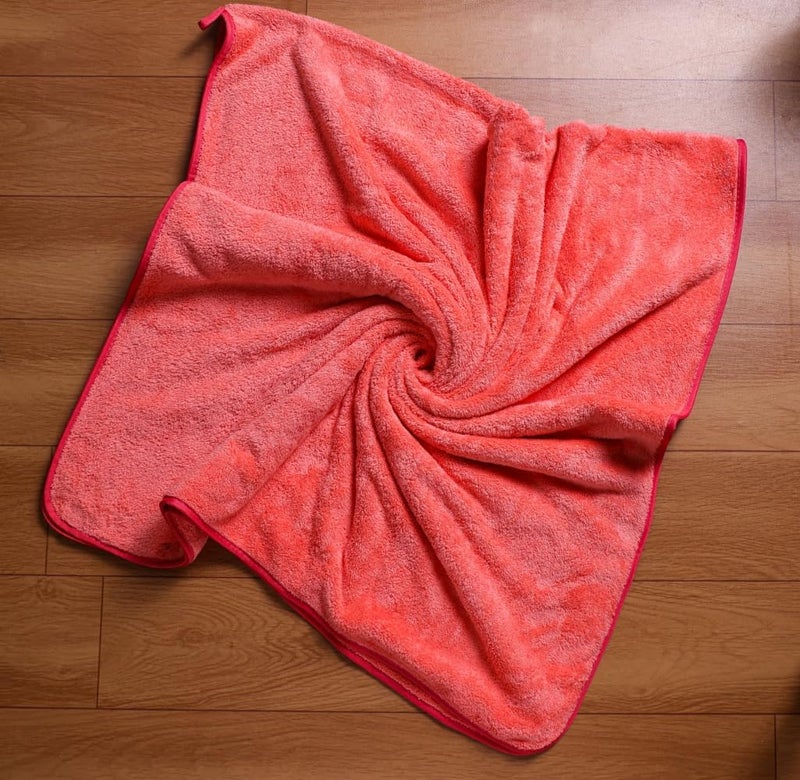 Fezora Microfiber Bath Towel for Men & Women – Large Size 70x140 cm, 400 GSM, Ultra Soft, Quick Dry, Lightweight & Super Absorbent Towel for Bathroom, Gym, Spa, Travel & Swimming (Pink) - Image 3