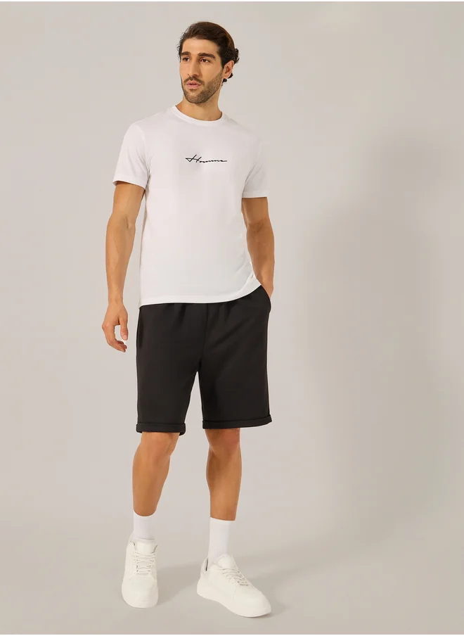 ستايلي Minimal Print Short Sleeves Regular Fit T-Shirt
