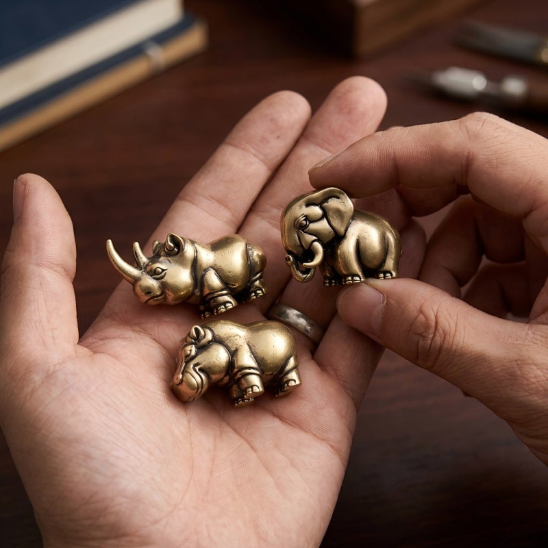 Brass solid metal animal mini ornament, desktop interior decoration small ornament [African Three Treasures/Elephant 4 * 2.8 * 1.5cm] - Image 5