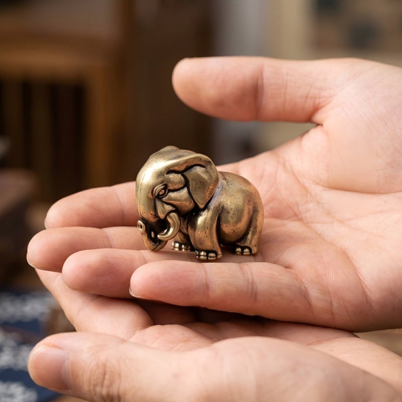 Brass solid metal animal mini ornament, desktop interior decoration small ornament [African Three Treasures/Elephant 4 * 2.8 * 1.5cm] - Image 2