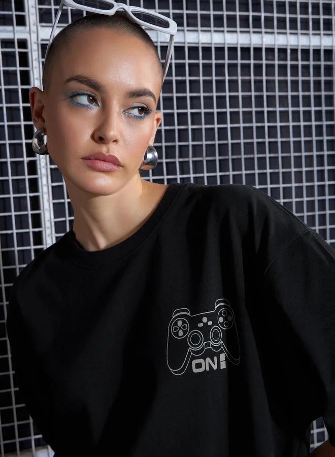 ساسافراس Game On Graphic Print Oversized T-Shirt Dress by Styli