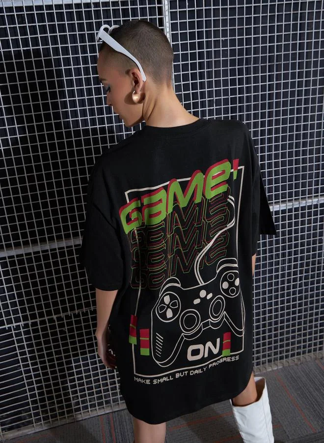 ساسافراس Game On Graphic Print Oversized T-Shirt Dress by Styli